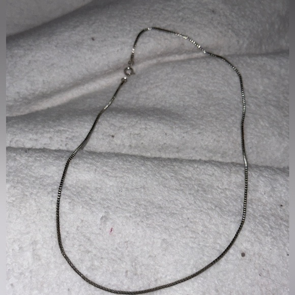 Box Chain Necklace - Picture 2 of 4